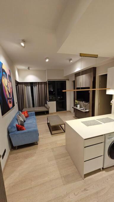 Apartment Star Cl0s3d *